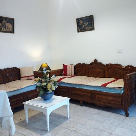 App Corniche De Bizerte Villa Exterior foto